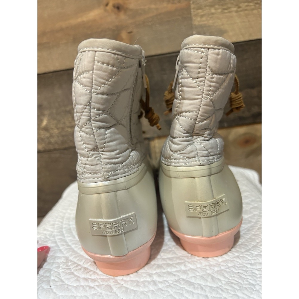 Sperry Girls' Saltwater Boot Rain & Snow Cream Shiny STK161116 Size 6 - Picture 3 of 7